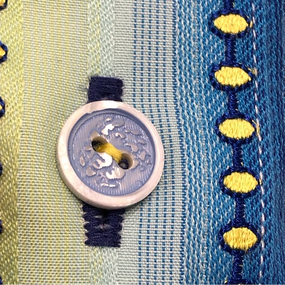 Robert Graham Embroidered Striped Flip Cuff Button Front Shirt Size S - Picture 11 of 16